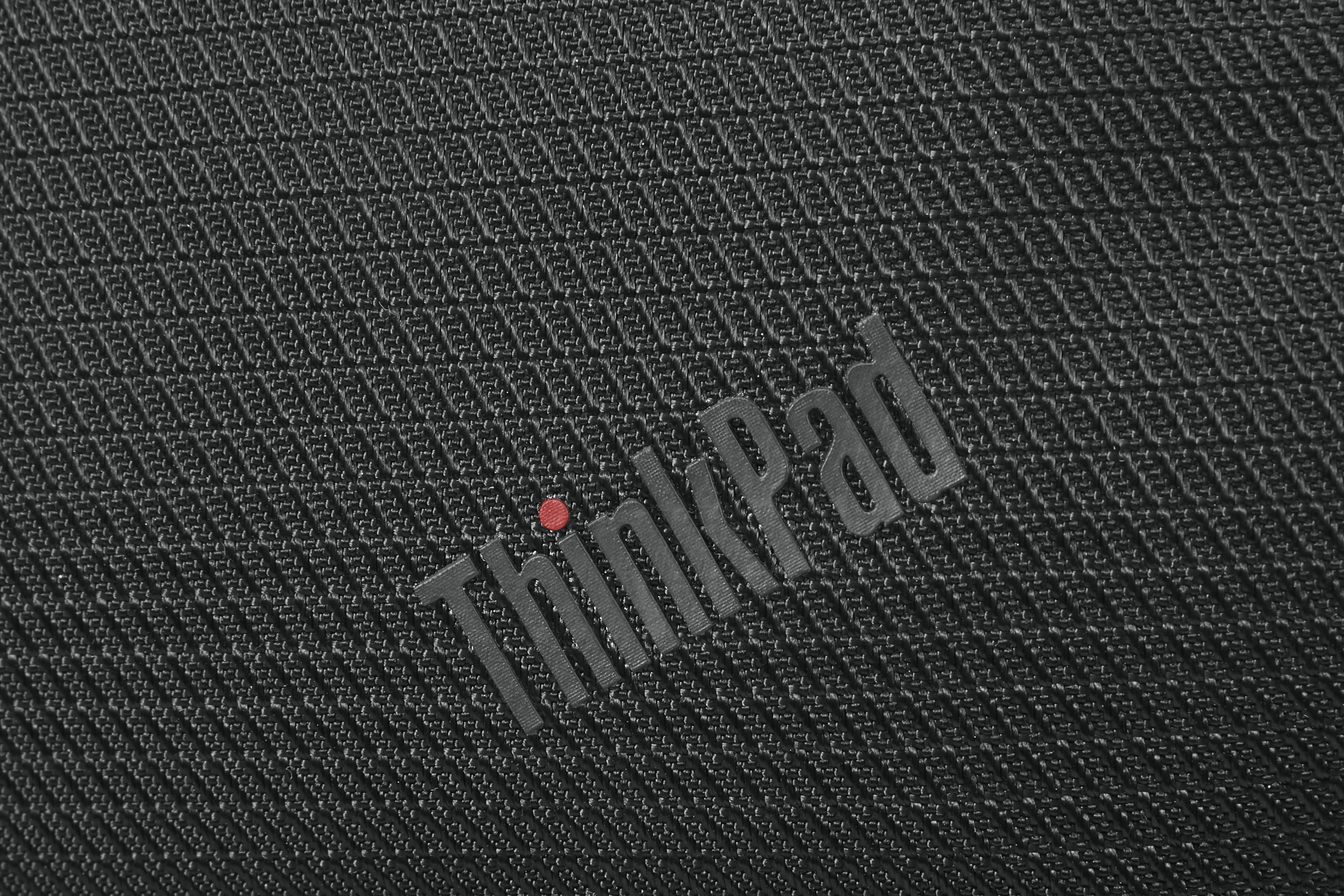 LENOVO ThinkPad Essential 16-inch Topload (Eco)
