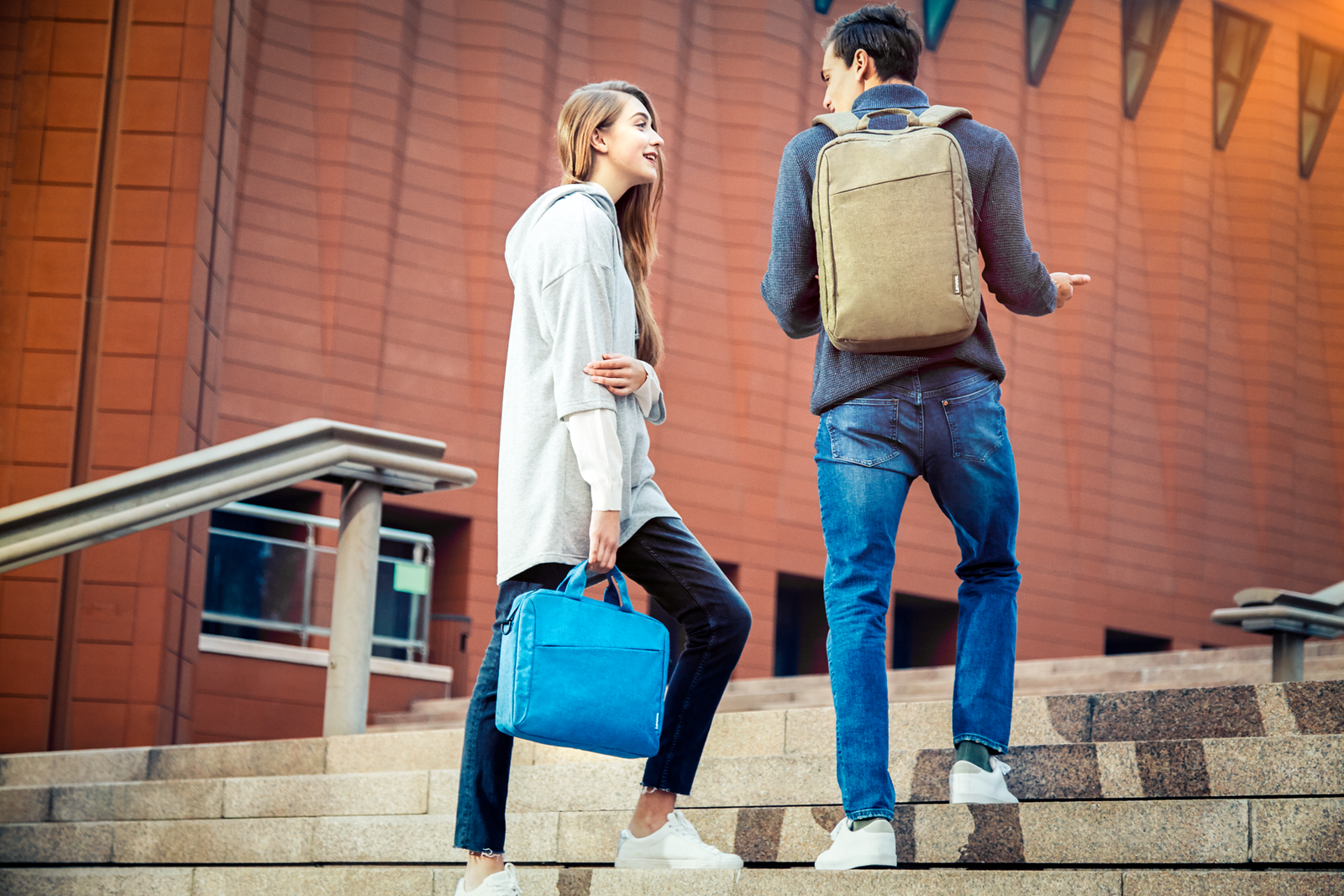 Lenovo 15.6 Laptop Casual Toploader T210